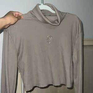 Forever 21 Medium top long sleeve rose design front with hole arms brown shirt